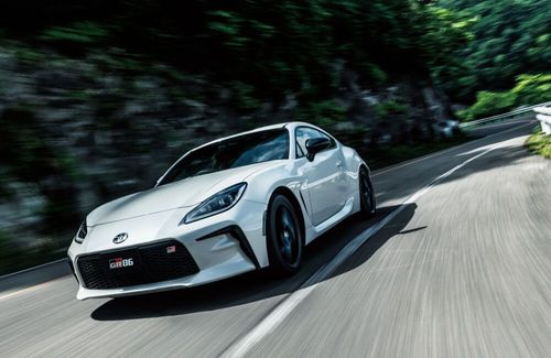Toyota unveils exciting 173 kW GR86 sports coupé