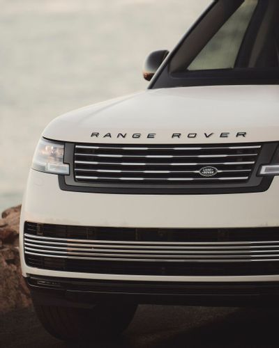 Range Rover House Returns to California with Exclusive SV Carmel Edition