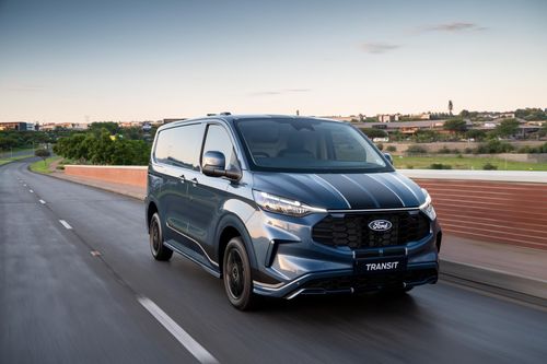 Beyond the White Van: Transit Custom Sport Redefines Commercial Style⁣